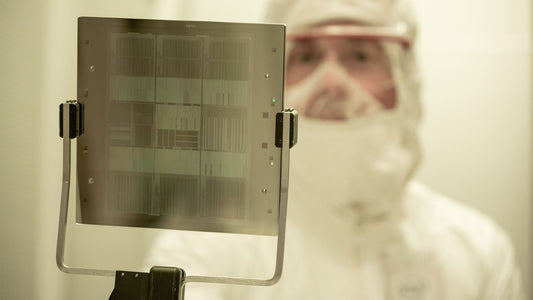 Intel May Stop Developing Its Newest Chips if It Cannot Attract Big Customers